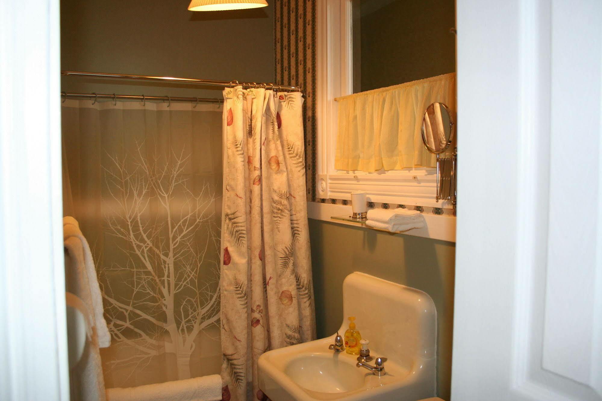 Sackville Bed And Breakfast エクステリア 写真