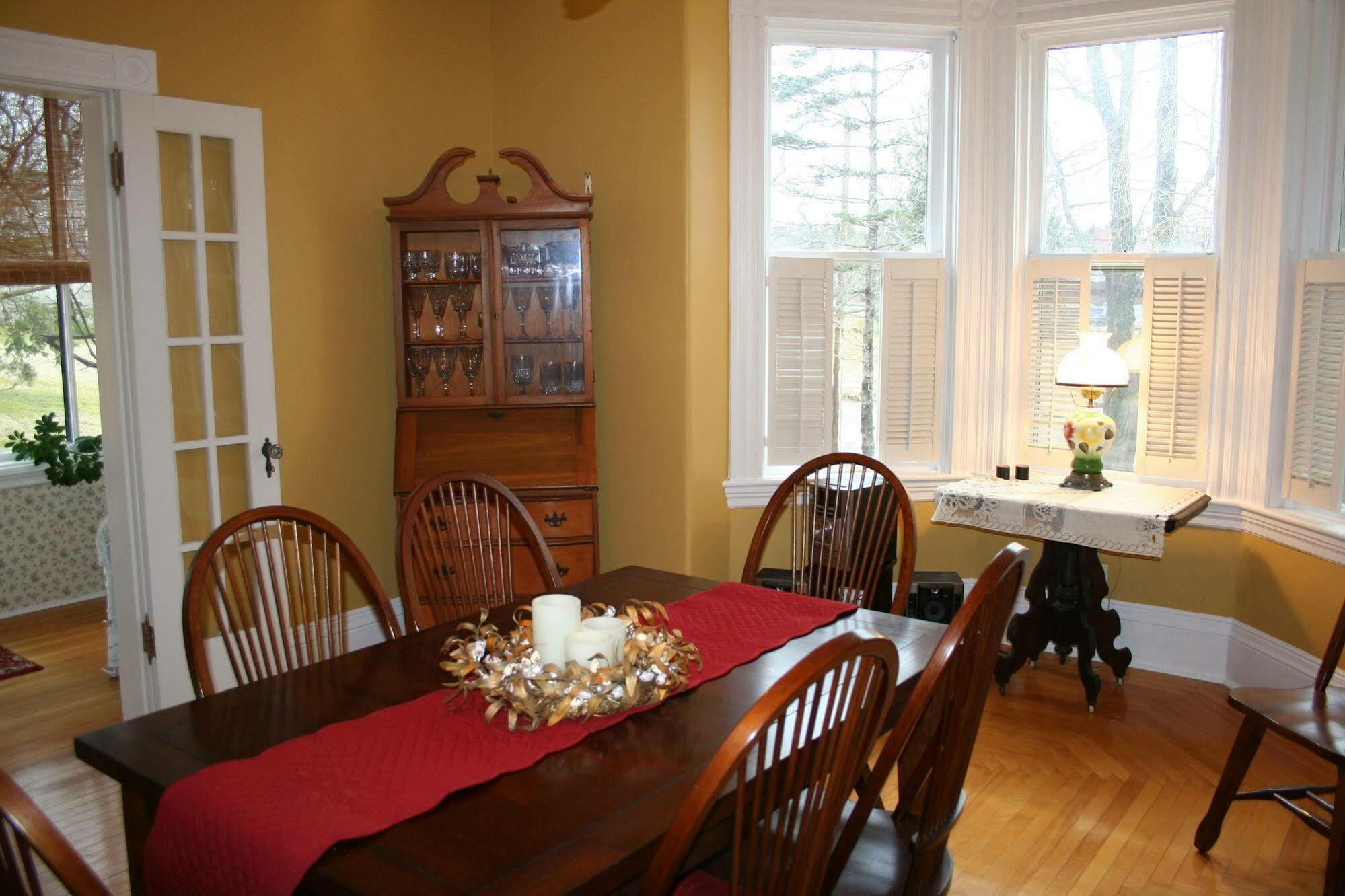 Sackville Bed And Breakfast エクステリア 写真