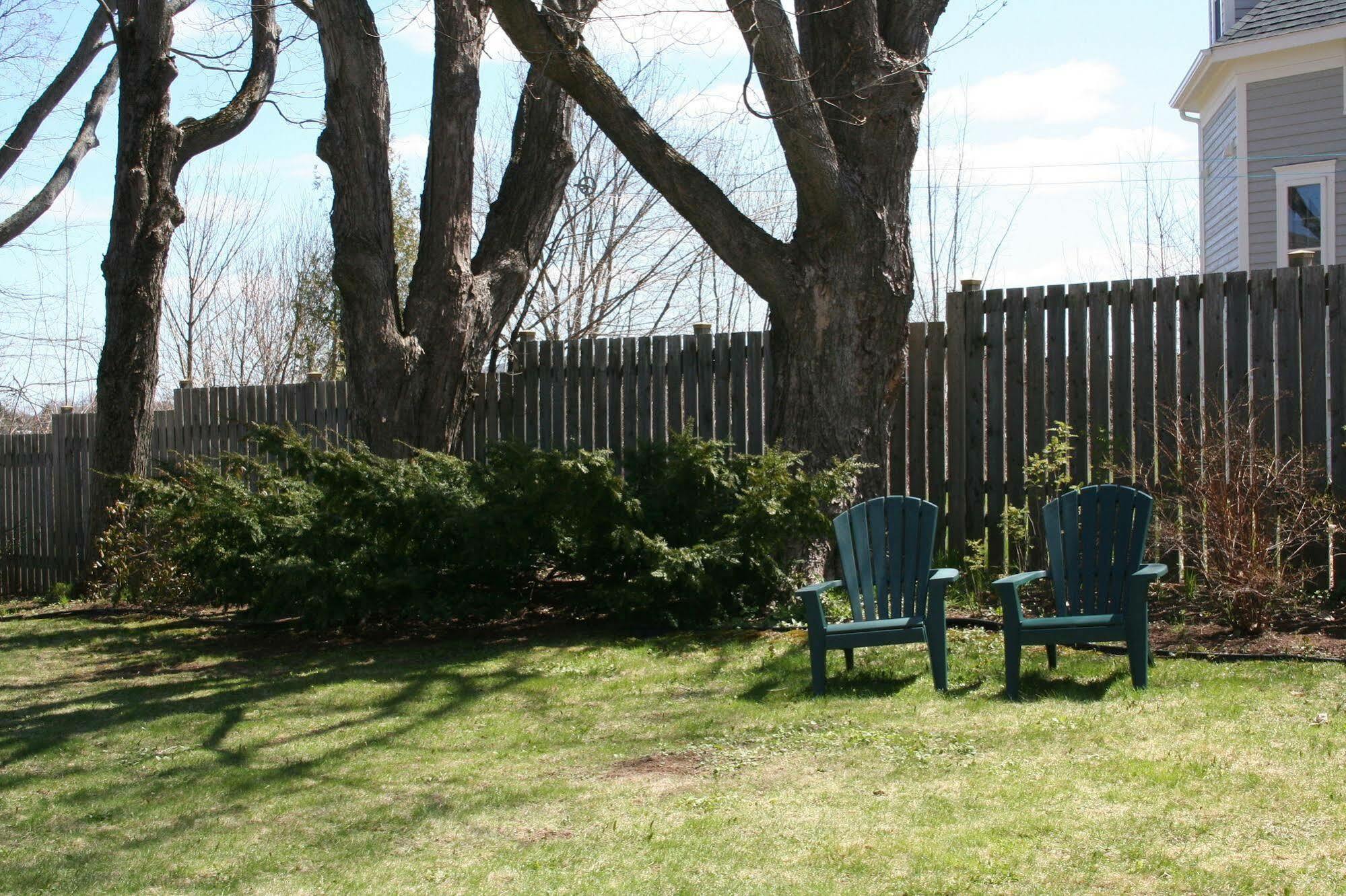 Sackville Bed And Breakfast エクステリア 写真