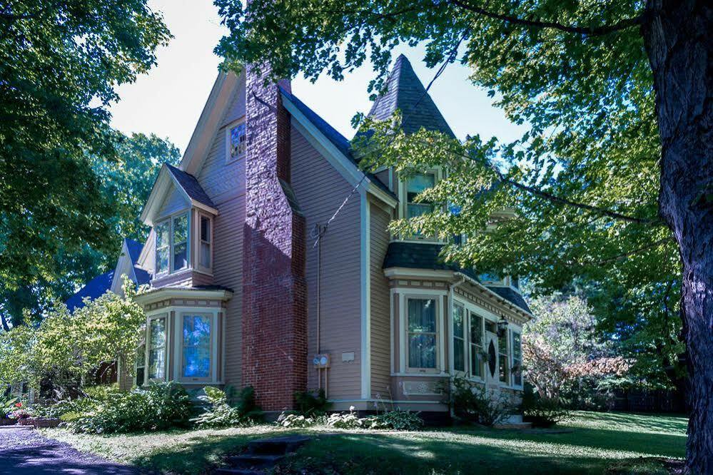 Sackville Bed And Breakfast エクステリア 写真